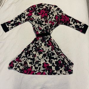 Diane Von Furstenberg Silk wrap dress, size 10